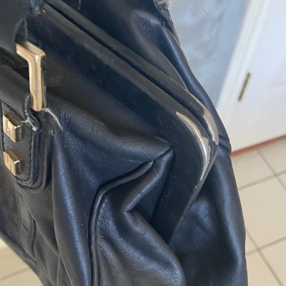 L.A.M.B. Vintage Leather Handbag- REHAB - Picture 7 of 16